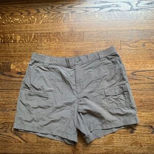 Columbia shorts